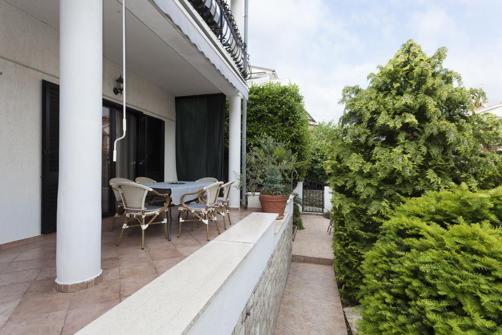 Apartmani Villa Gordana Pula Exterior foto