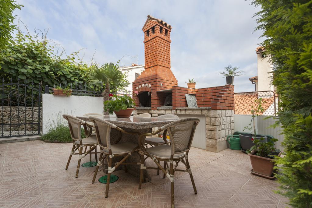 Apartmani Villa Gordana Pula Exterior foto
